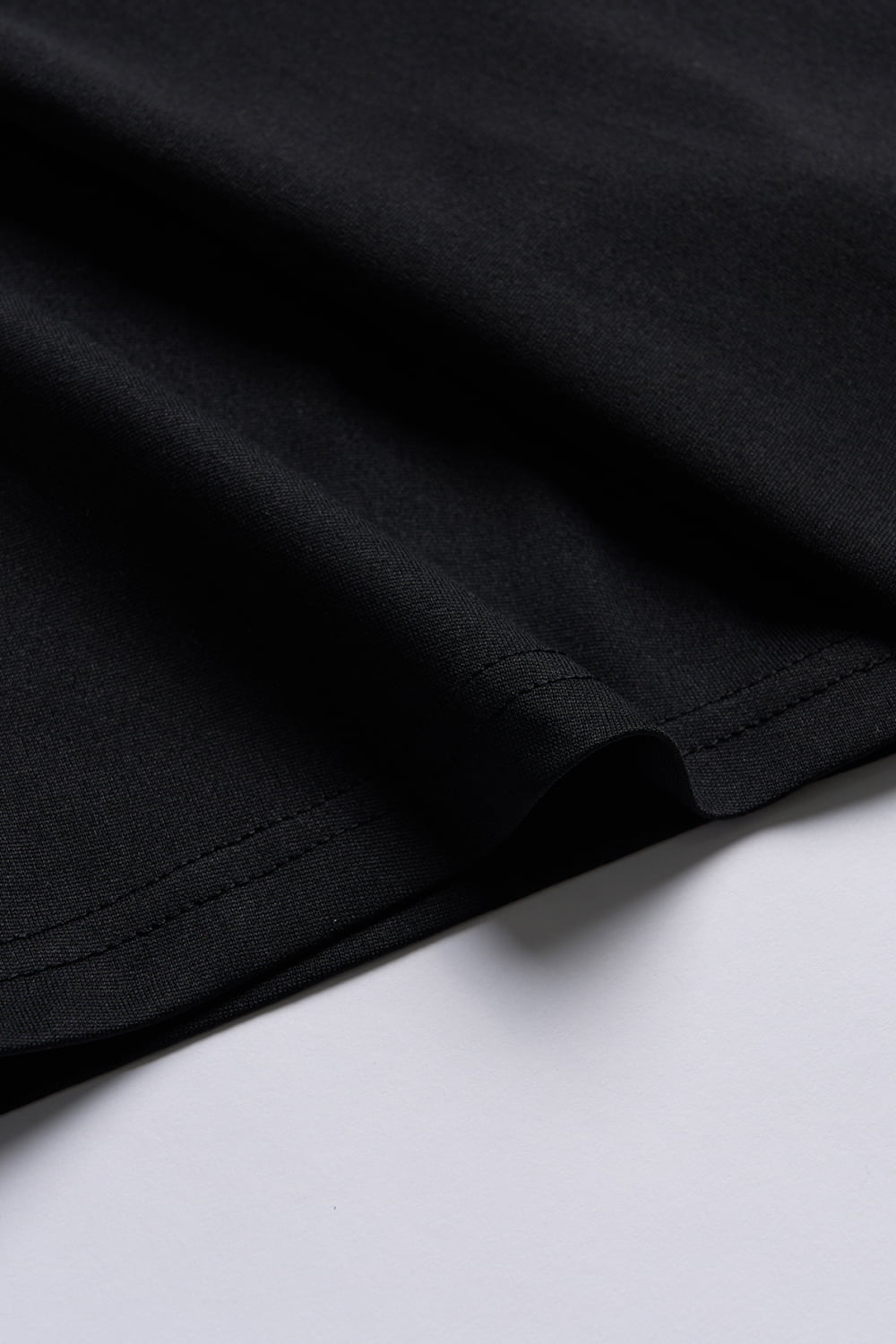 KEEP ONE'S HEAD Graphic Tee