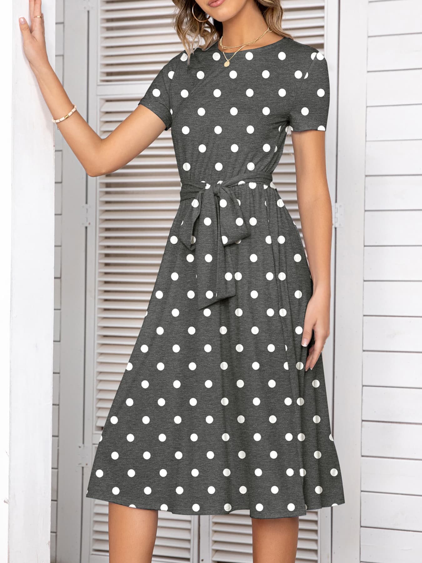 Round Neck Short Sleeve Tie Waist Dress