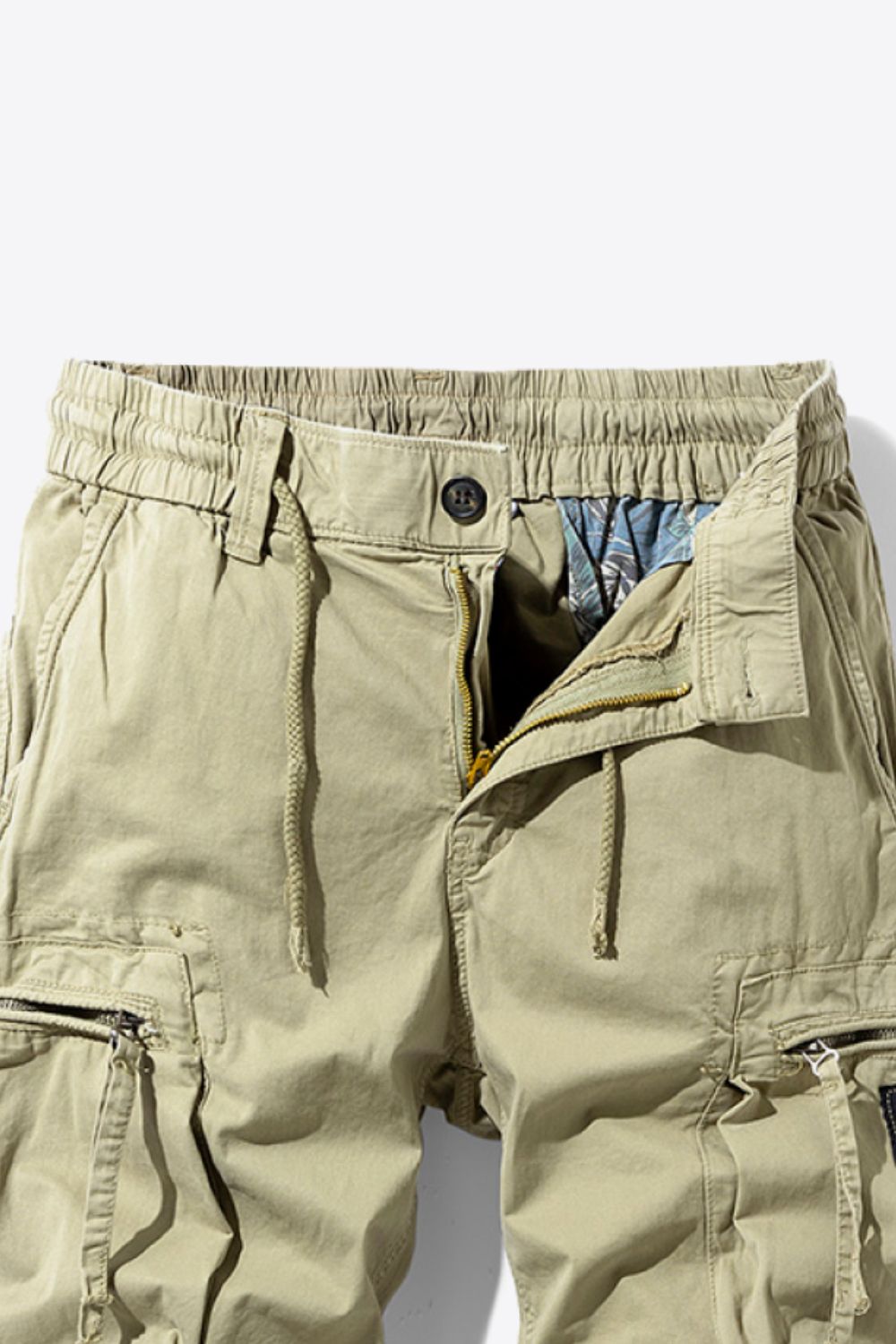 Graphic Drawstring Waist Cargo Shorts