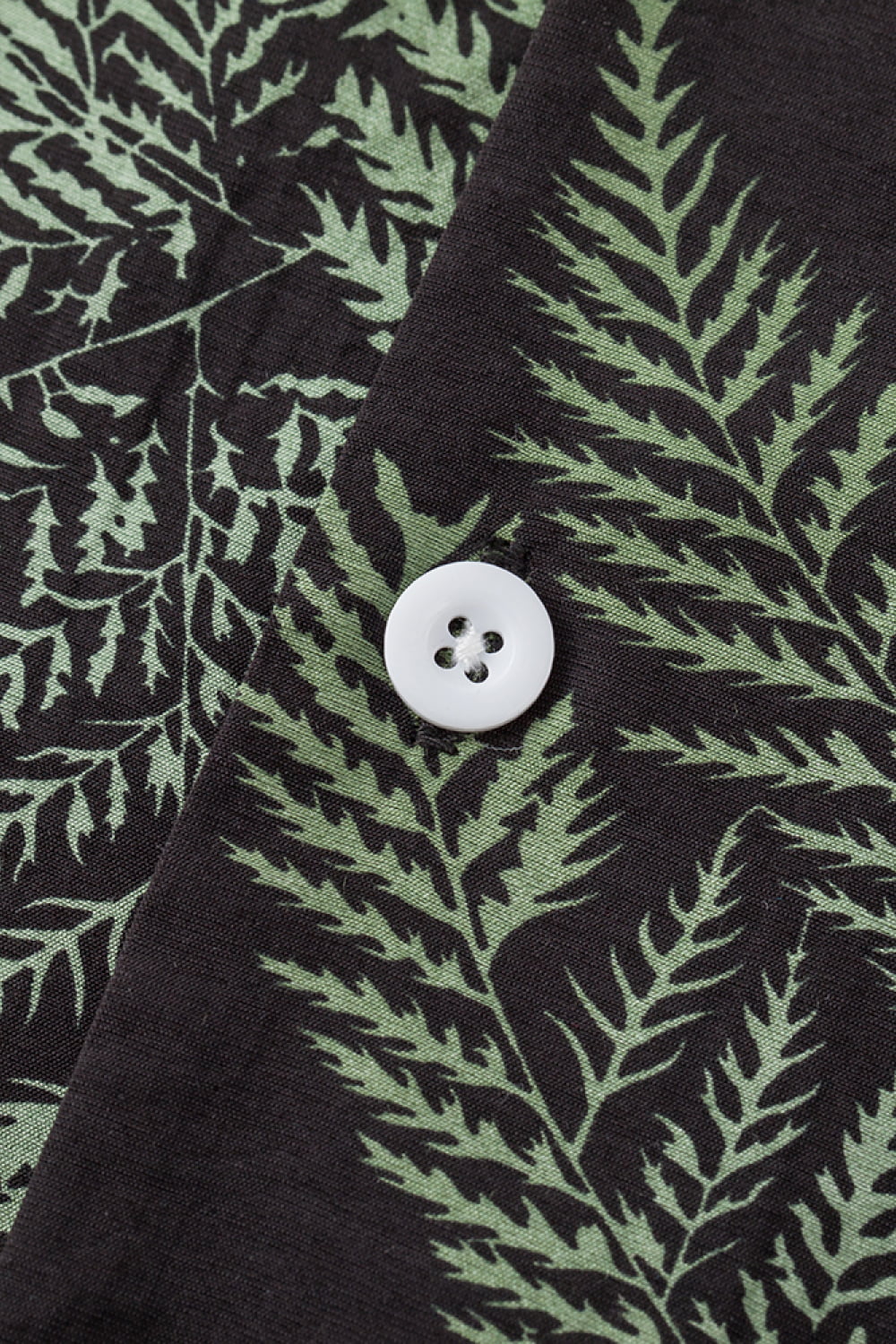 Botanical Pattern Button-Up Short Sleeve Shirt
