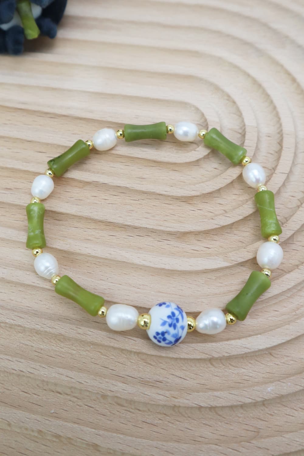 Freshwater Pearl and Peridot Bracelet