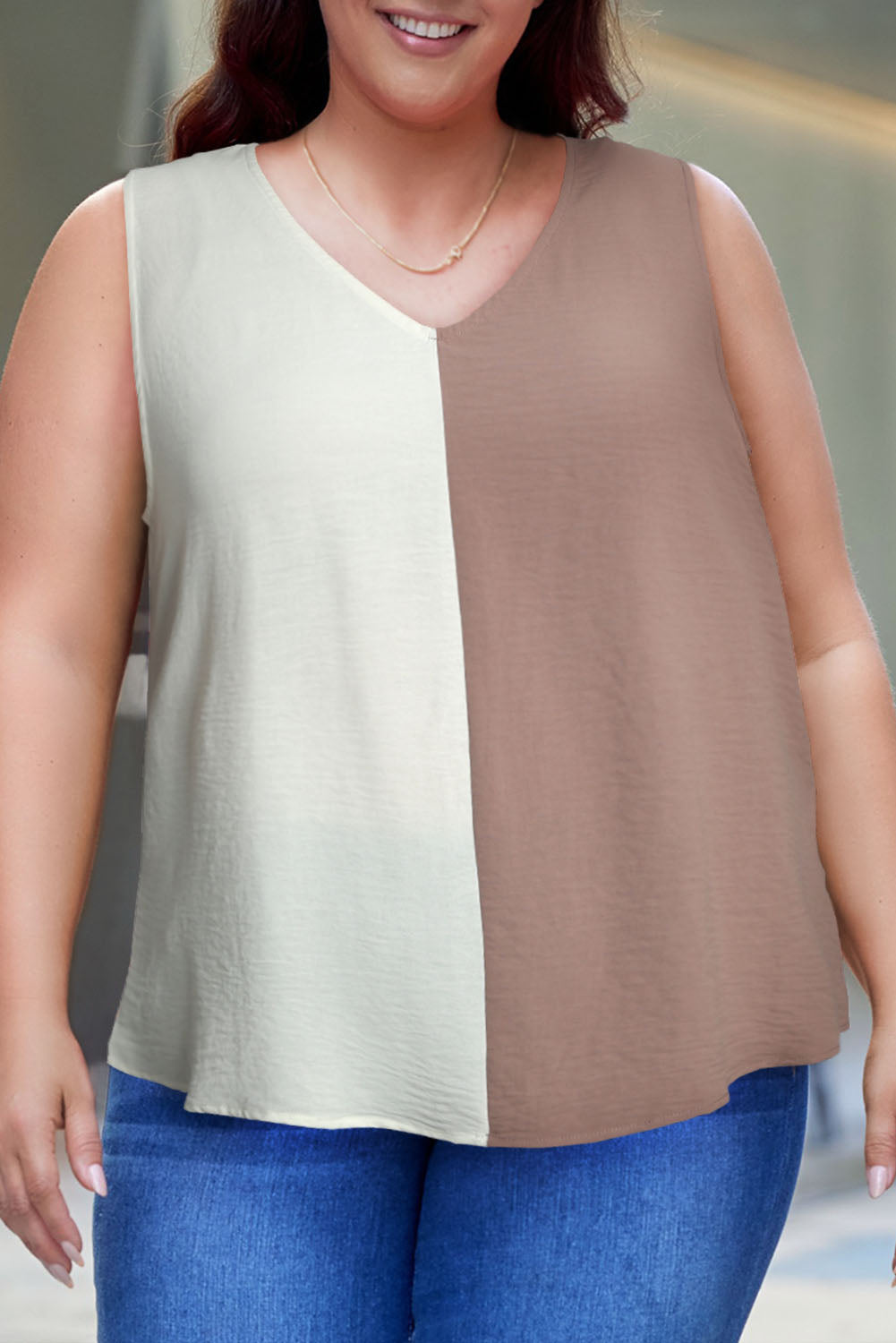 Plus Size Two-Tone V-Neck Tank