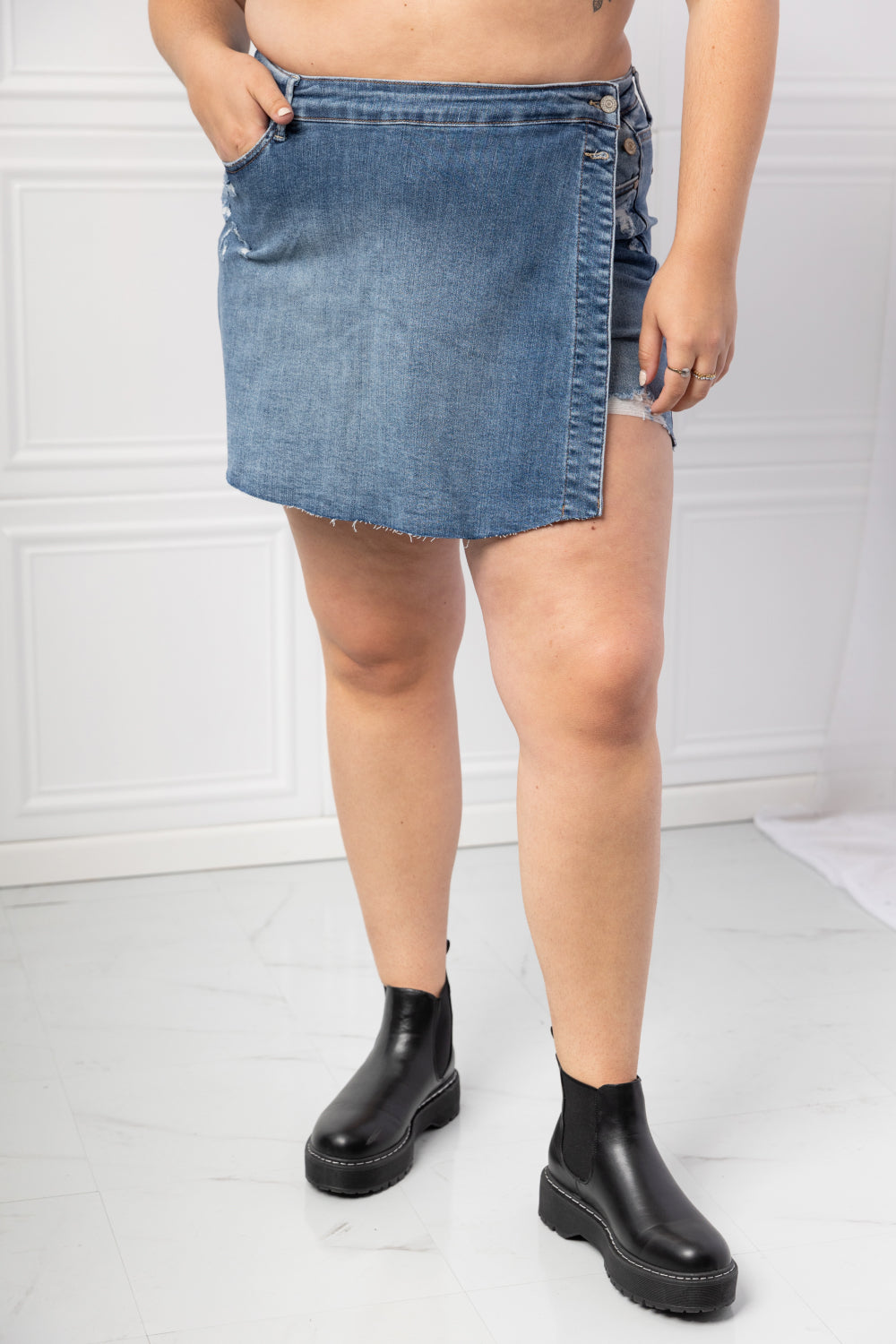 Judy Blue Full Size Heidi Midrise Destroyed Skort