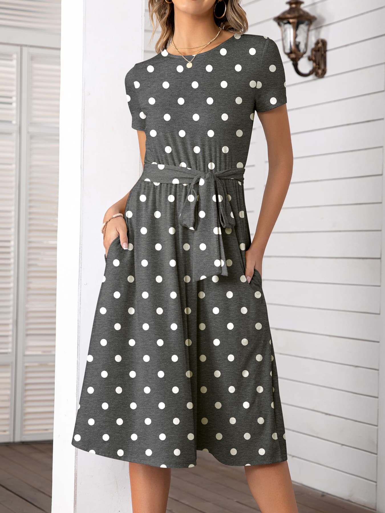 Round Neck Short Sleeve Tie Waist Dress