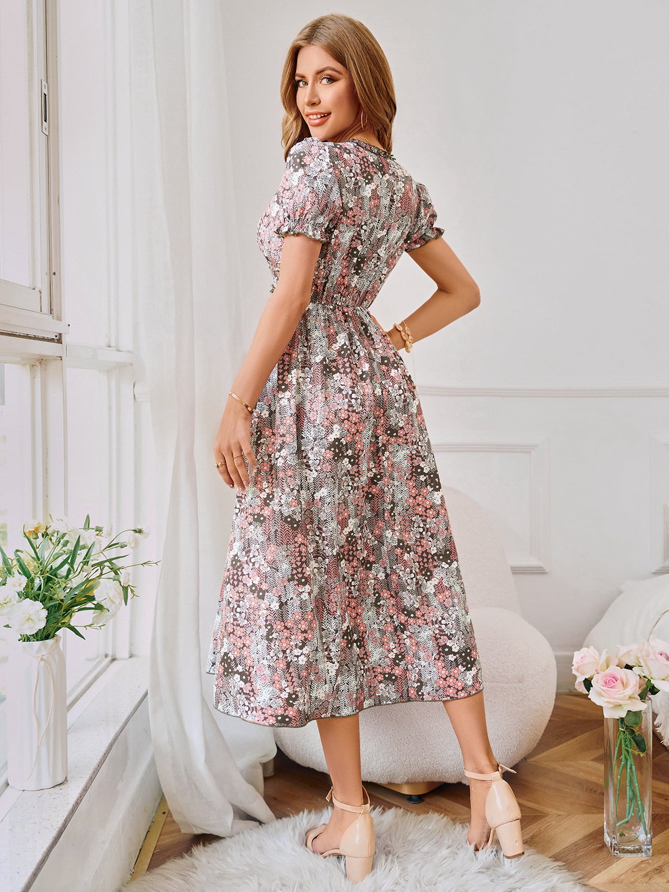 Floral Frill Trim V-Neck Flounce Sleeve Dress