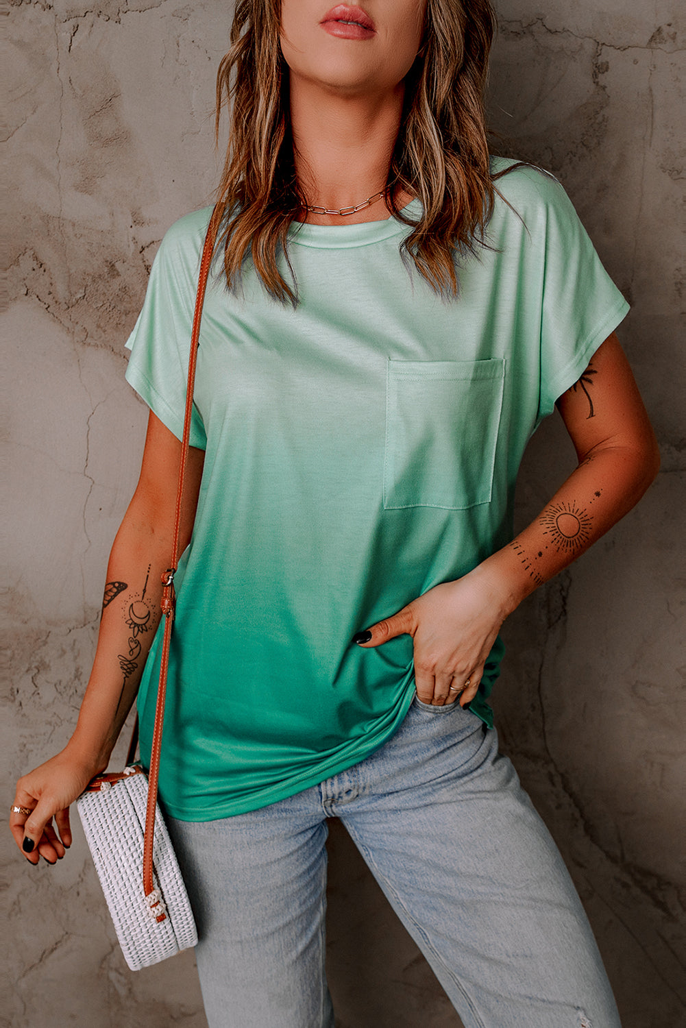 Ombre Green Short Sleeve Crew Neck T Shirt with Pocket