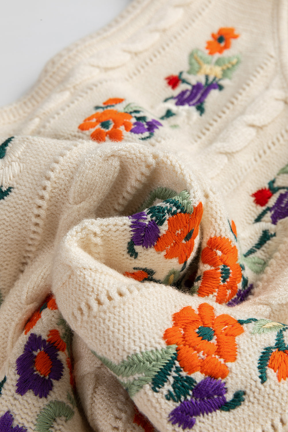 Jet Stream Embroidered Floral Cable Knit Vest Top