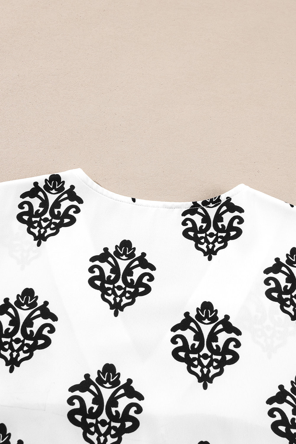 Green Damask Floral Print Contrast V Neck 3/4 Sleeve Blouse - Kustom Kreations Goods