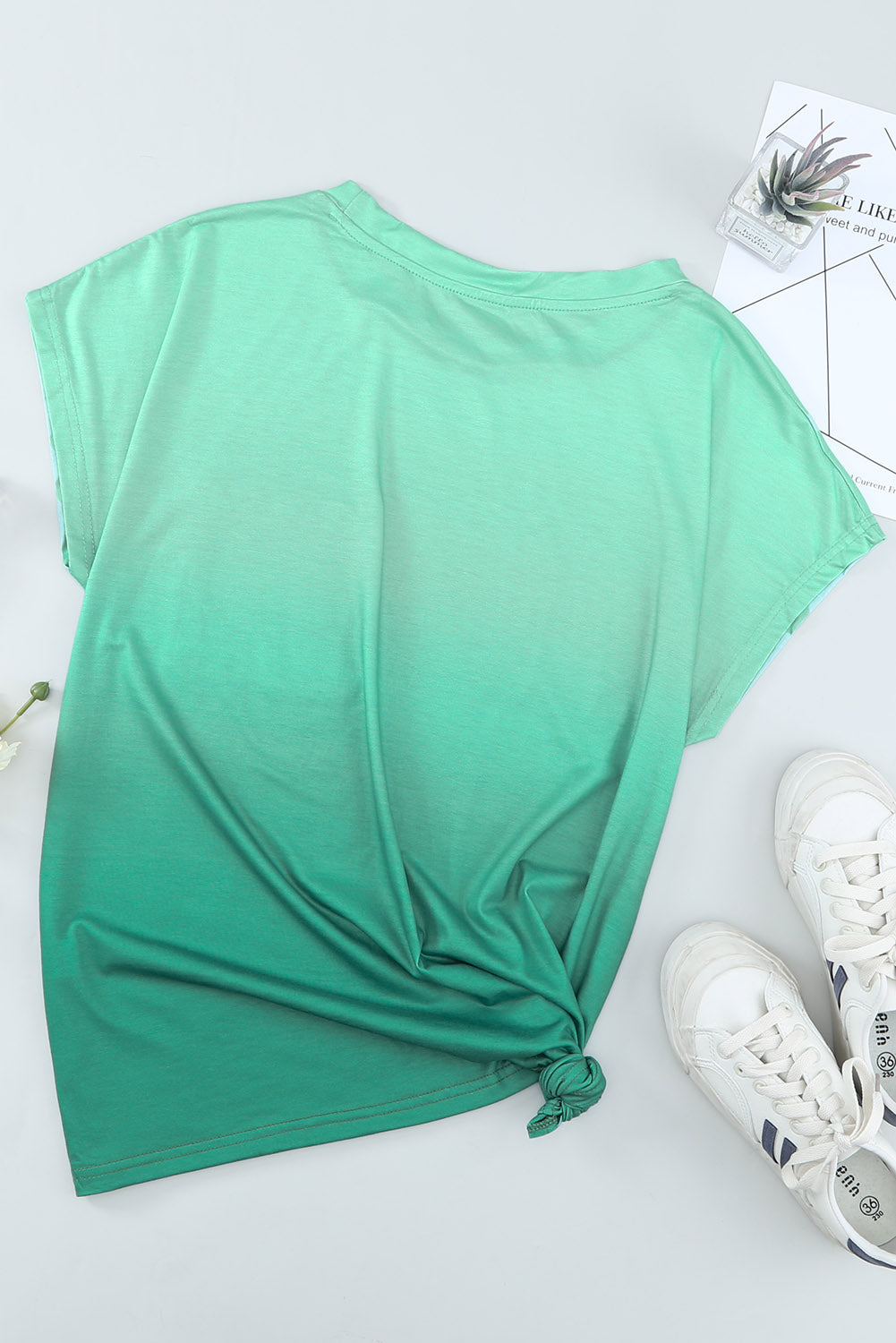 Ombre Green Short Sleeve Crew Neck T Shirt with Pocket