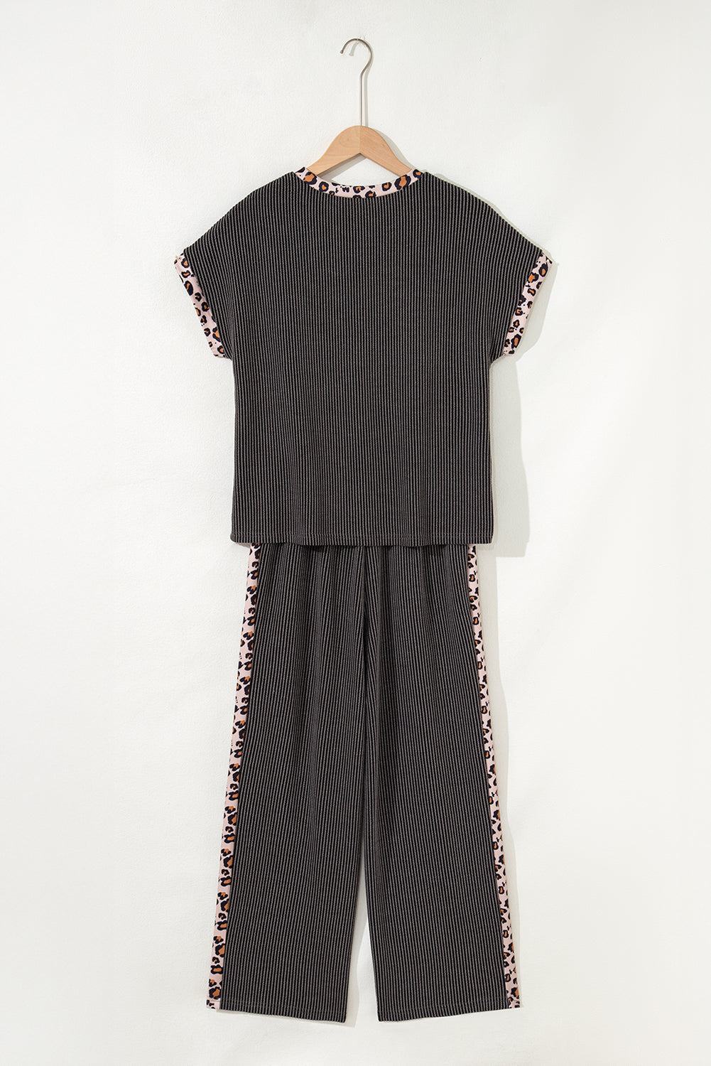 Carbon Grey Leopard Patchwork Trim Twisted Rib T Shirt and Cropped Pants Set - Kustom Kreations Goods