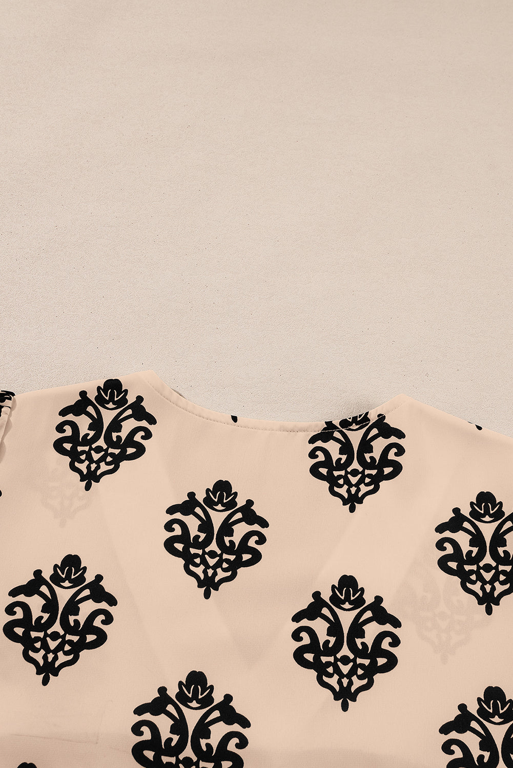Green Damask Floral Print Contrast V Neck 3/4 Sleeve Blouse - Kustom Kreations Goods
