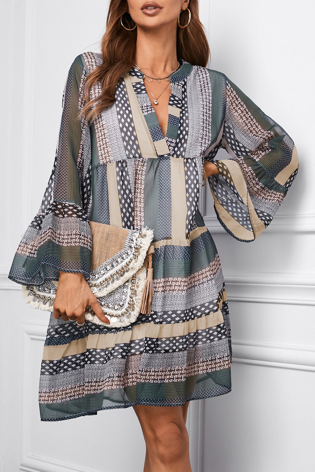 Green Chiffon Bell Sleeve Split V Neck Tunic Dress