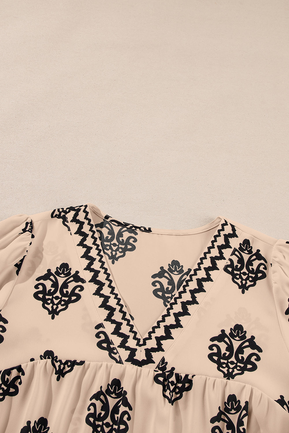 Green Damask Floral Print Contrast V Neck 3/4 Sleeve Blouse - Kustom Kreations Goods