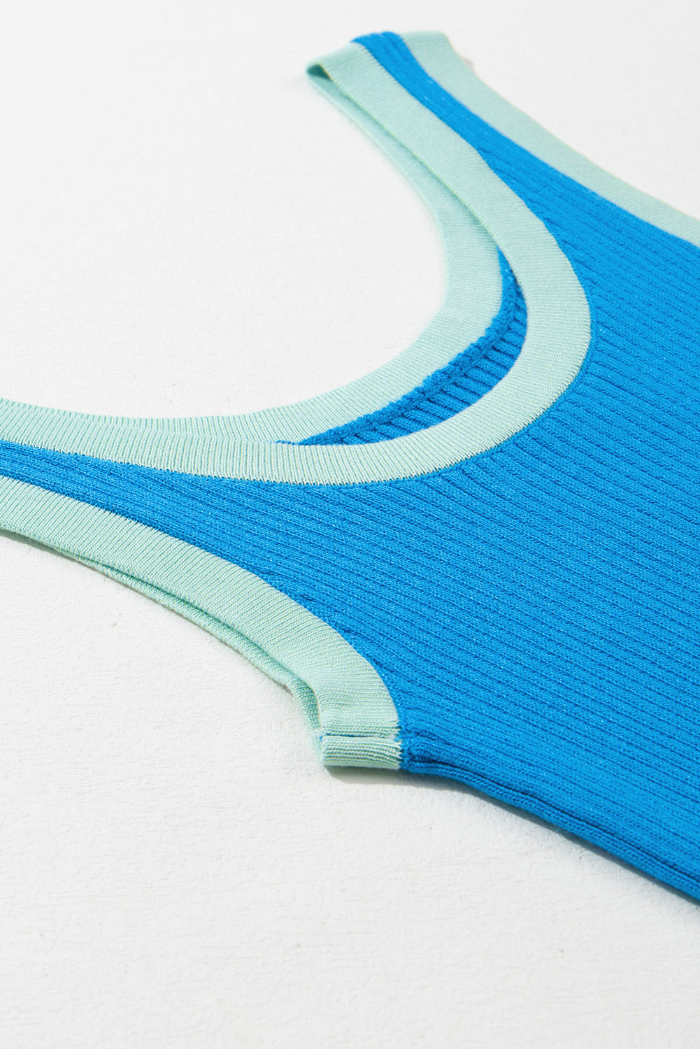 Blue Contrast Trim Ribbed Knit U Neck Tank Top