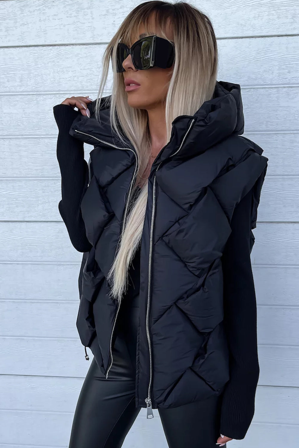 Black Quilted Zipper Front Thermal Hooded Vest Coat