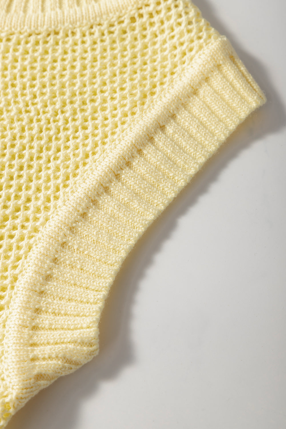 Yellow Solid Color Hollowed Knit Round Neck Sweater Vest