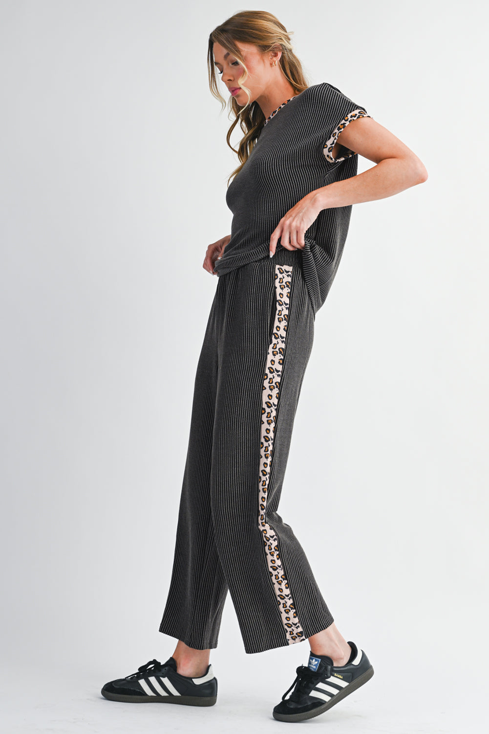 Carbon Grey Leopard Patchwork Trim Twisted Rib T Shirt and Cropped Pants Set - Kustom Kreations Goods
