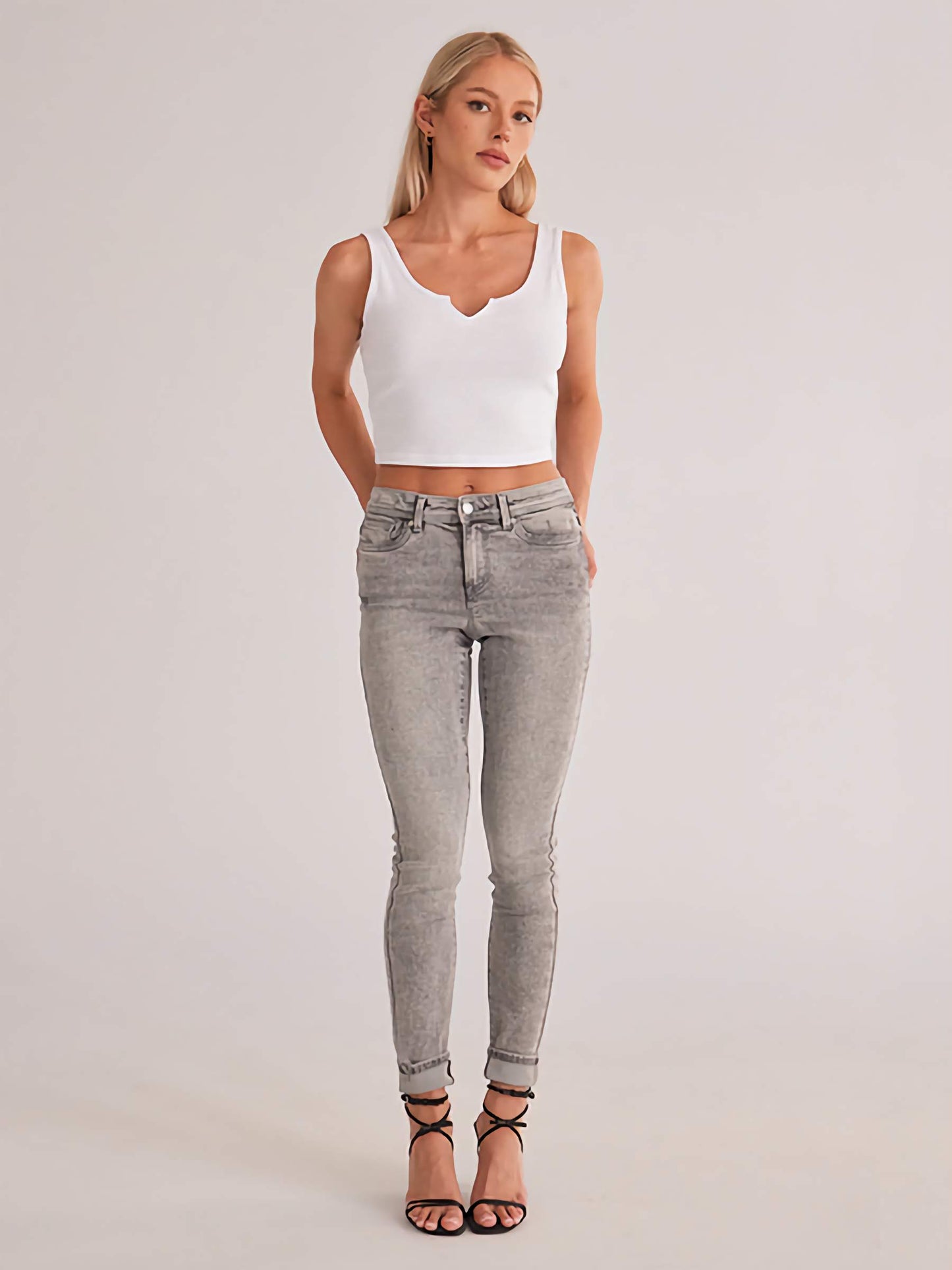 (Size-up) "Sylvia" Stone Washed Stretchy Skinny Jeans Mid Rise