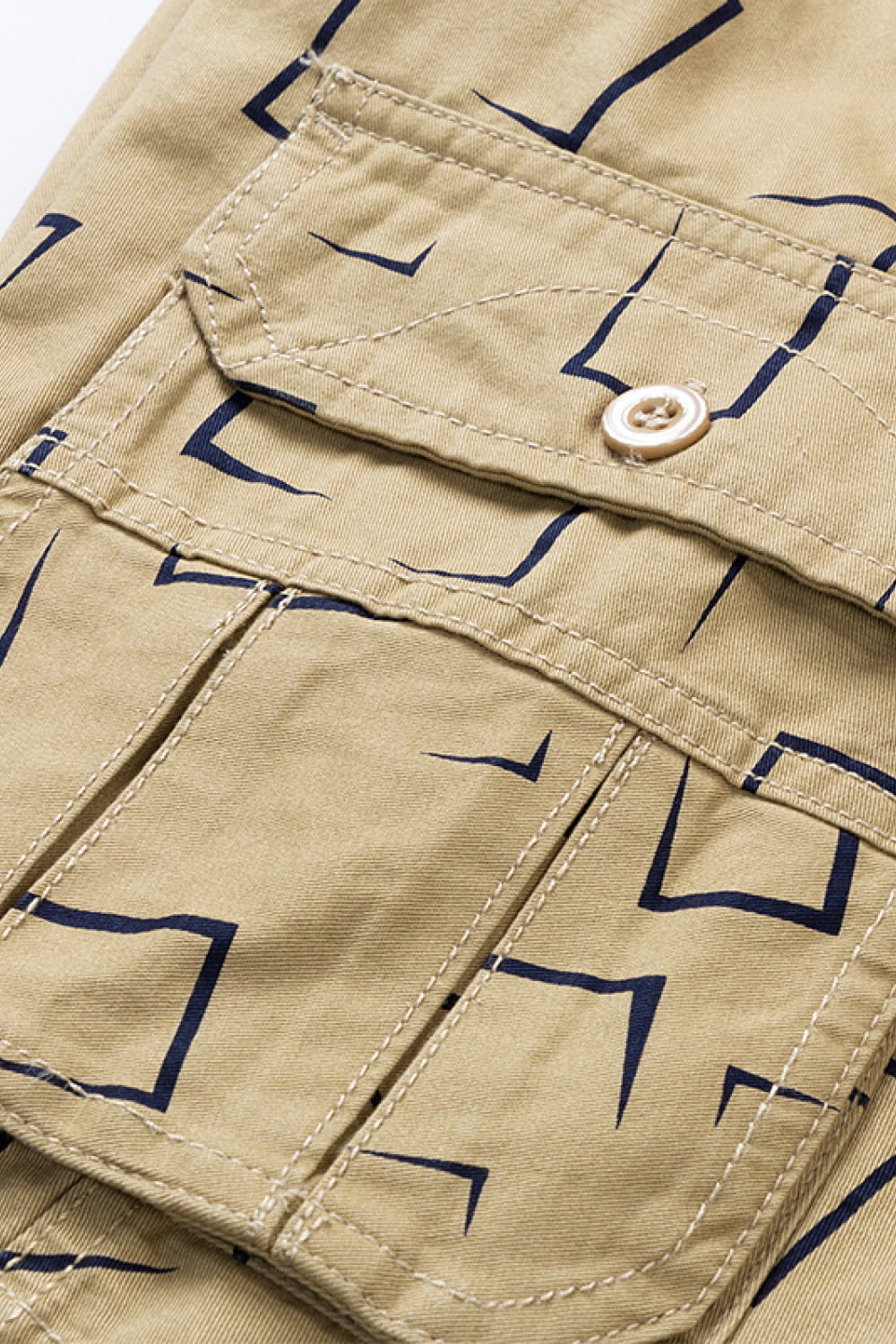 Printed Belted Cargo Shorts