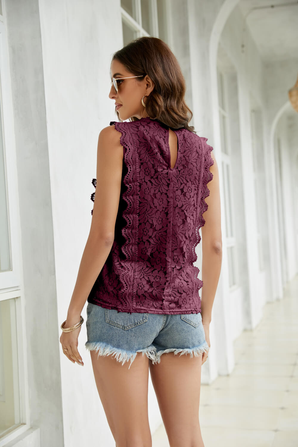 Lace Scalloped Keyhole V-Neck Tank