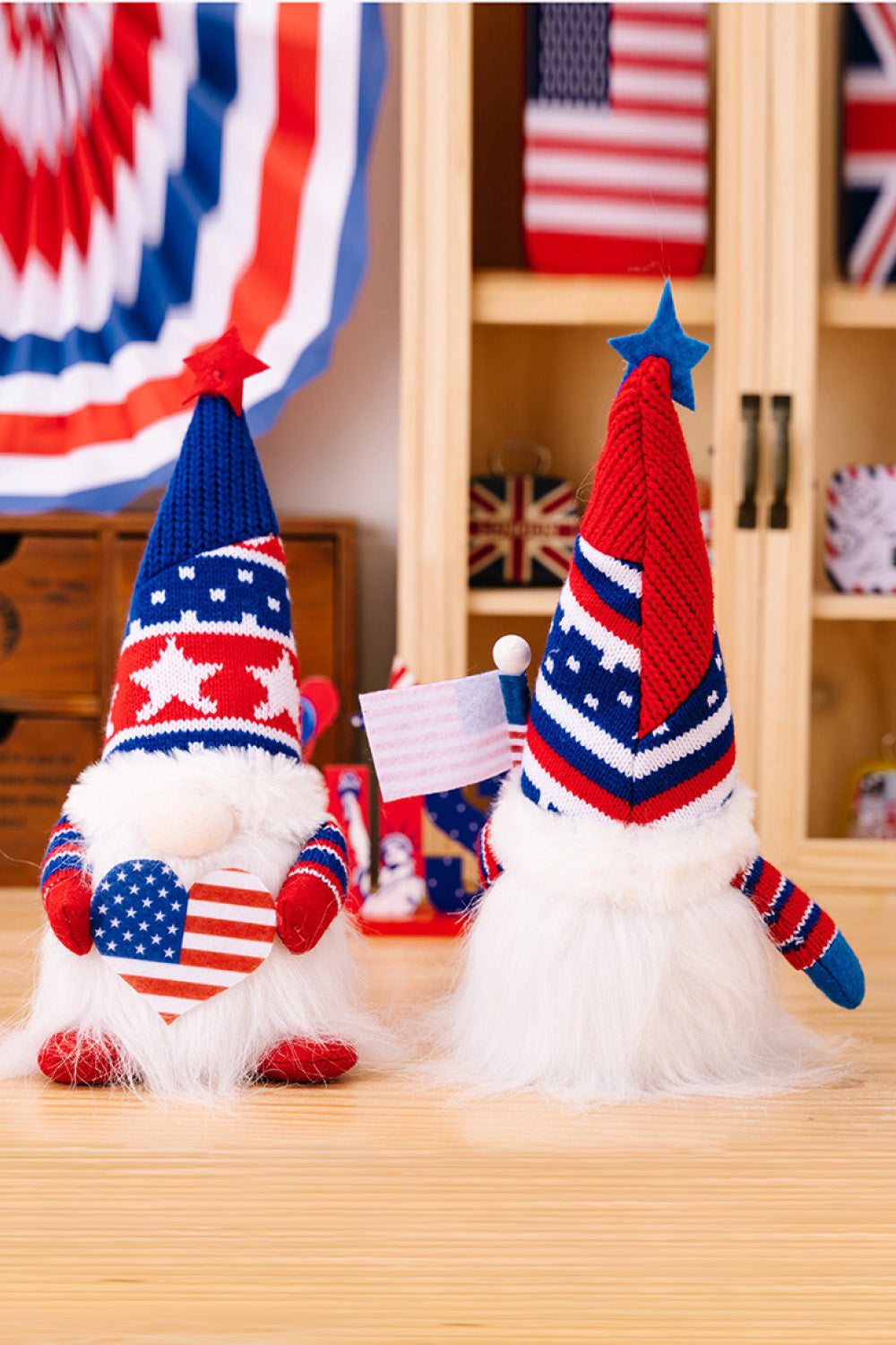 2-Piece Independence Day Knit Decor Gnomes