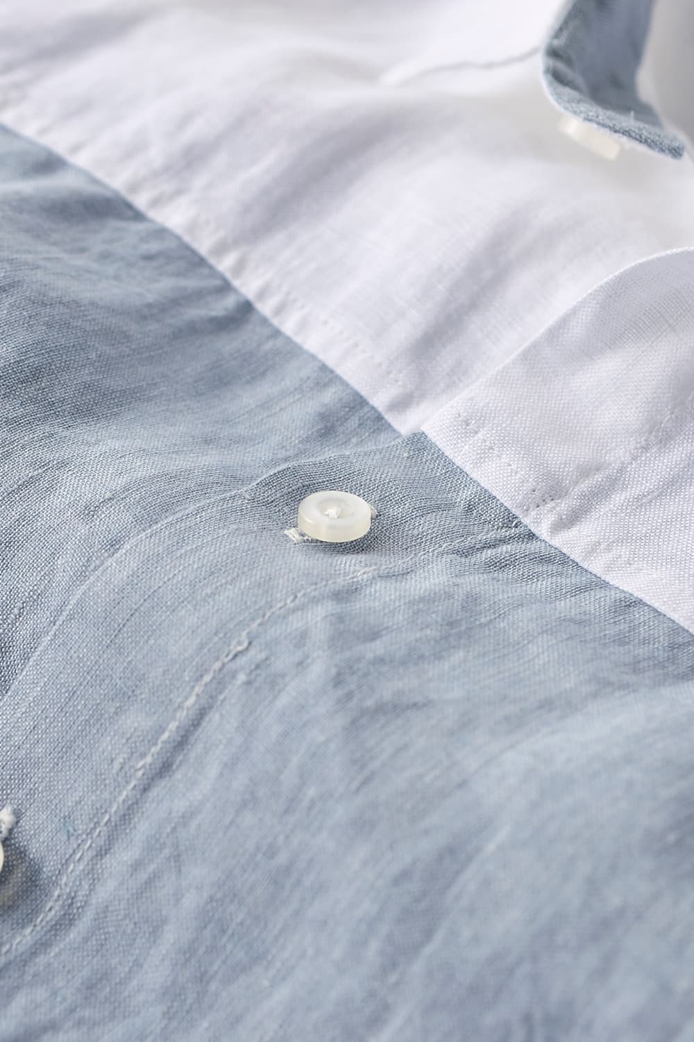 Buttoned Collared Neck Short Sleeve Linen Shirt