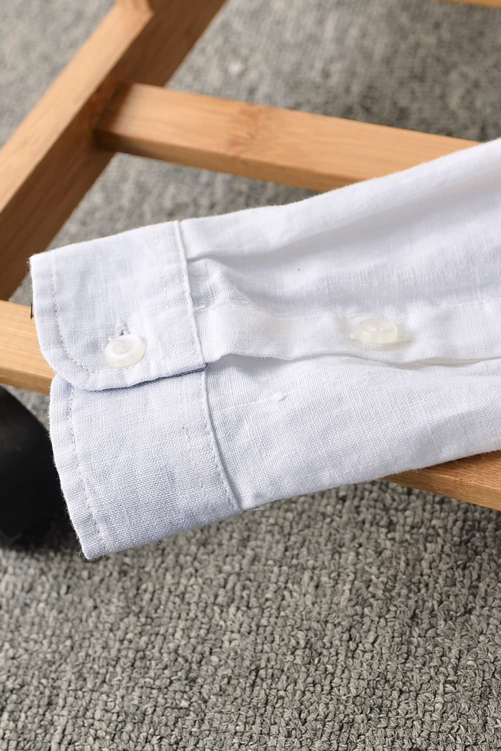 Buttoned Collared Neck Short Sleeve Linen Shirt